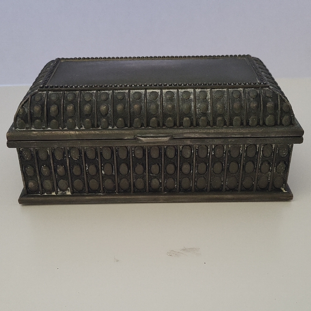 Vintage Sheridan 1960s Metal Jewelry Box